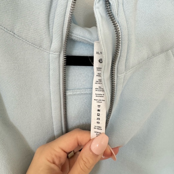 LULULEMON SCUBA OVERSIZED FULL ZIP - XL/XXL - POWDER BLUE - Picture 3 of 4